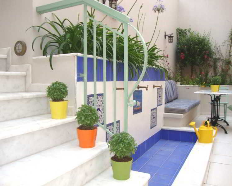 Efchi 1904 Hotel