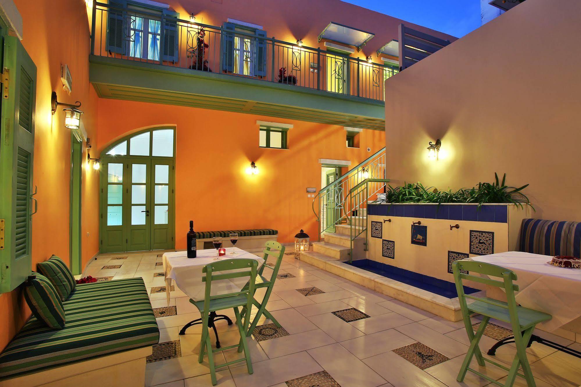 Hotel Efchi 1904